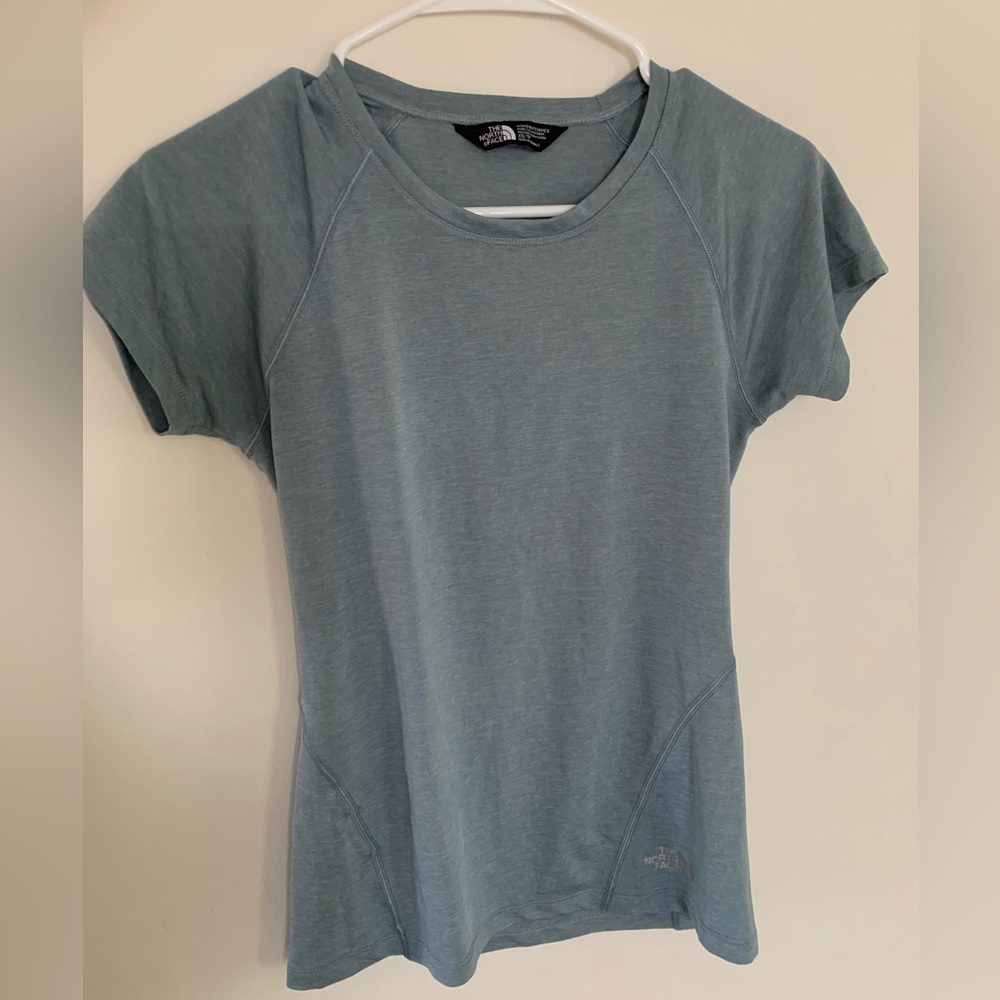The North Face Quick Dry Short Sleeve Top